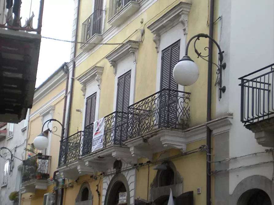Immagine 1 di Palazzo in vendita  a Palazzo San Gervasio