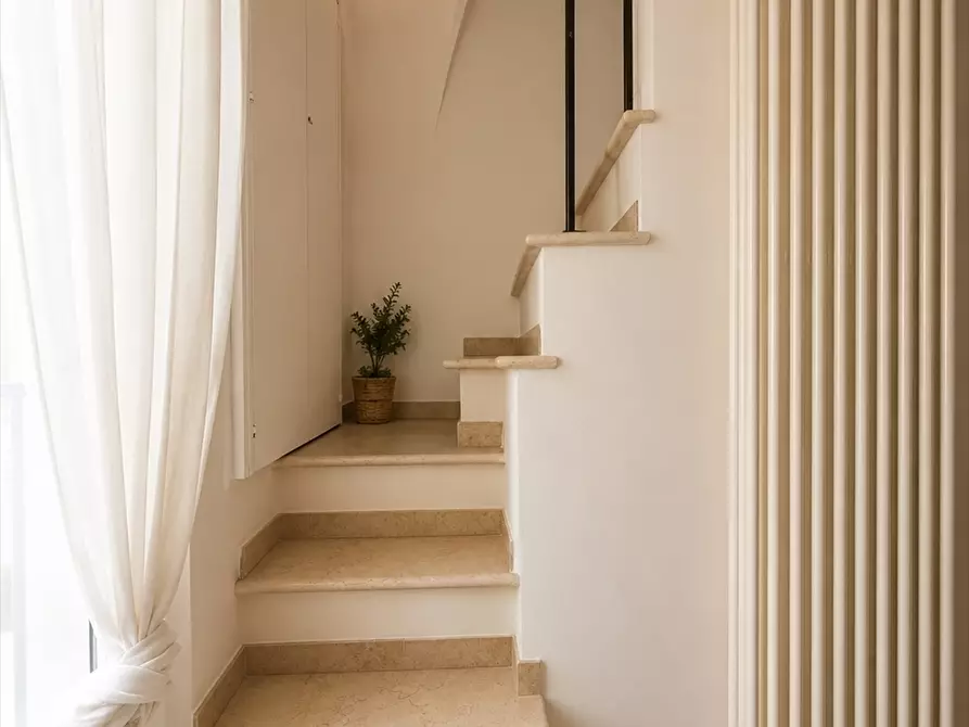 Immagine 10 di Appartamento in vendita  in via dei saraceni 2 a Martina Franca