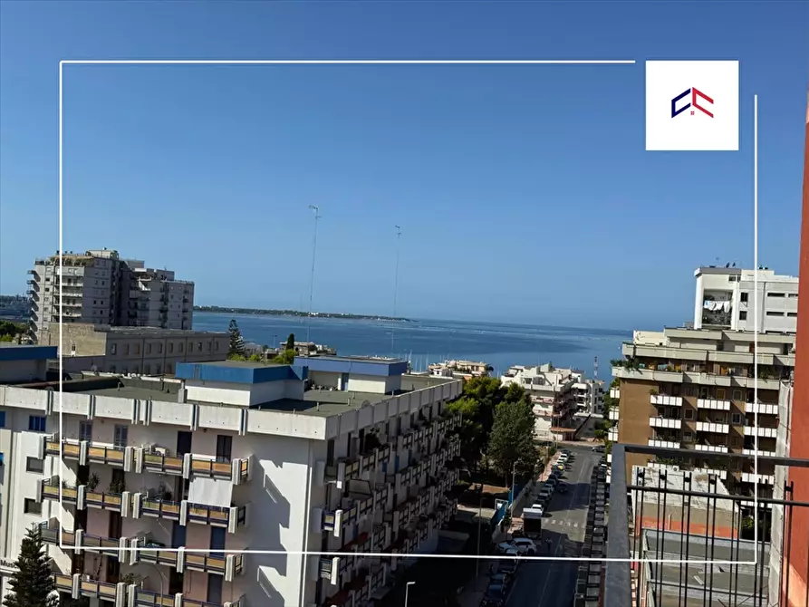 Immagine 3 di Appartamento in vendita  in via sabato 30 a Taranto