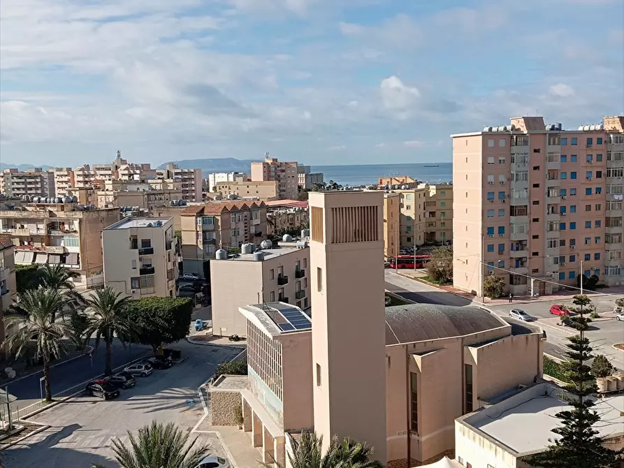 Immagine 1 di Appartamento in vendita  a Erice