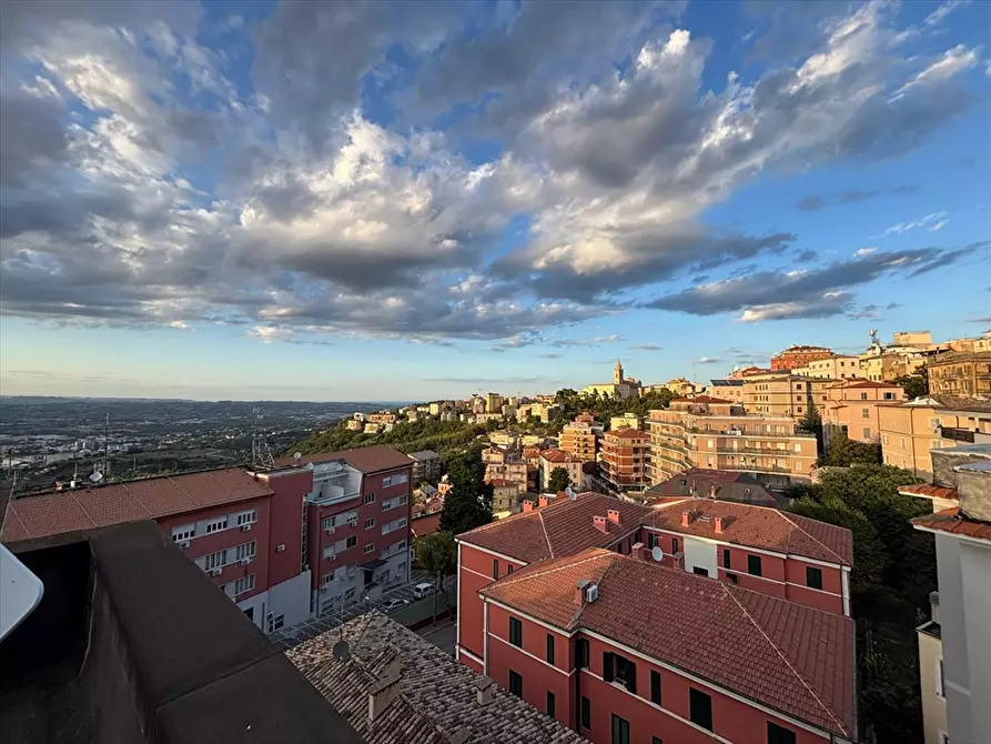 Immagine 19 di Appartamento in vendita  in via madonna degli angeli 78 a Chieti