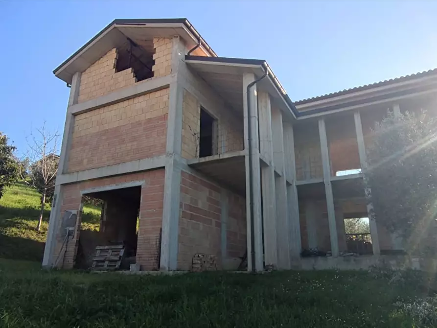 Immagine 1 di Casa indipendente in vendita  in via gandhi a San Giovanni Teatino