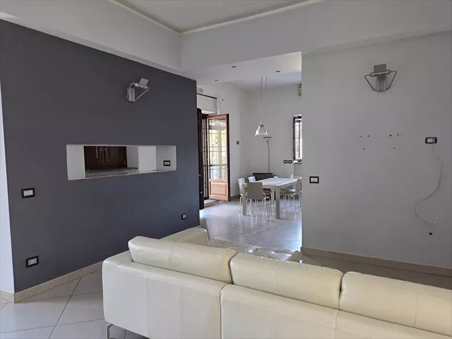 Immagine 17 di Multiproprietà in vendita  in VIA CALZOLAIO 78 a Acerra