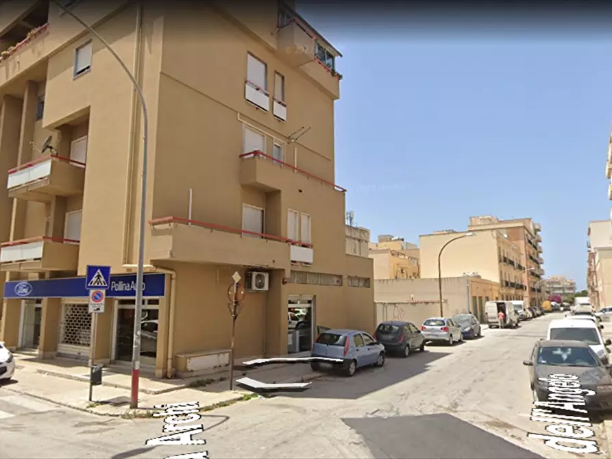 Immagine 1 di Locale commerciale in vendita  in via Archi a Trapani
