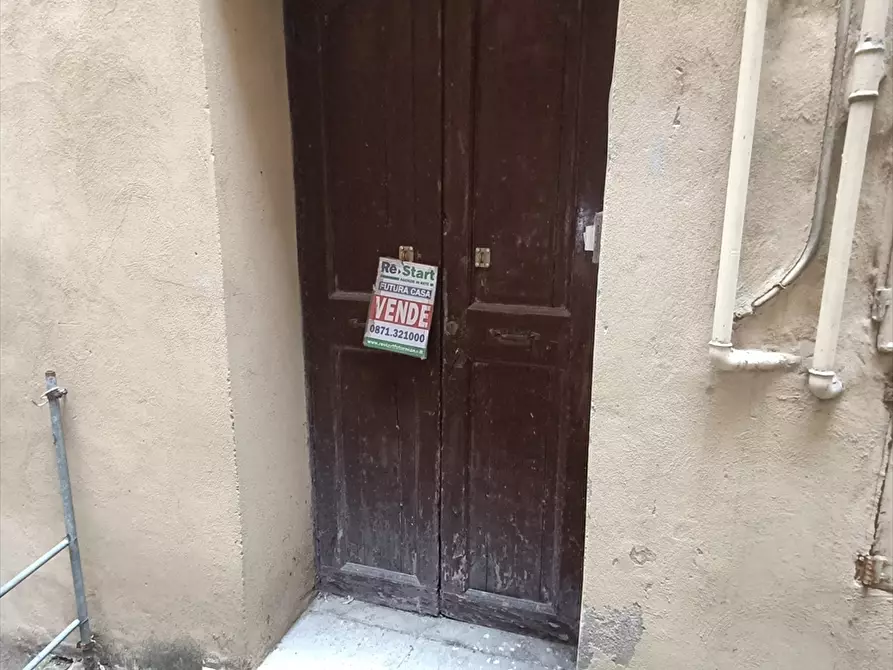 Immagine 1 di Appartamento in vendita  in VIA TOPPI a Chieti