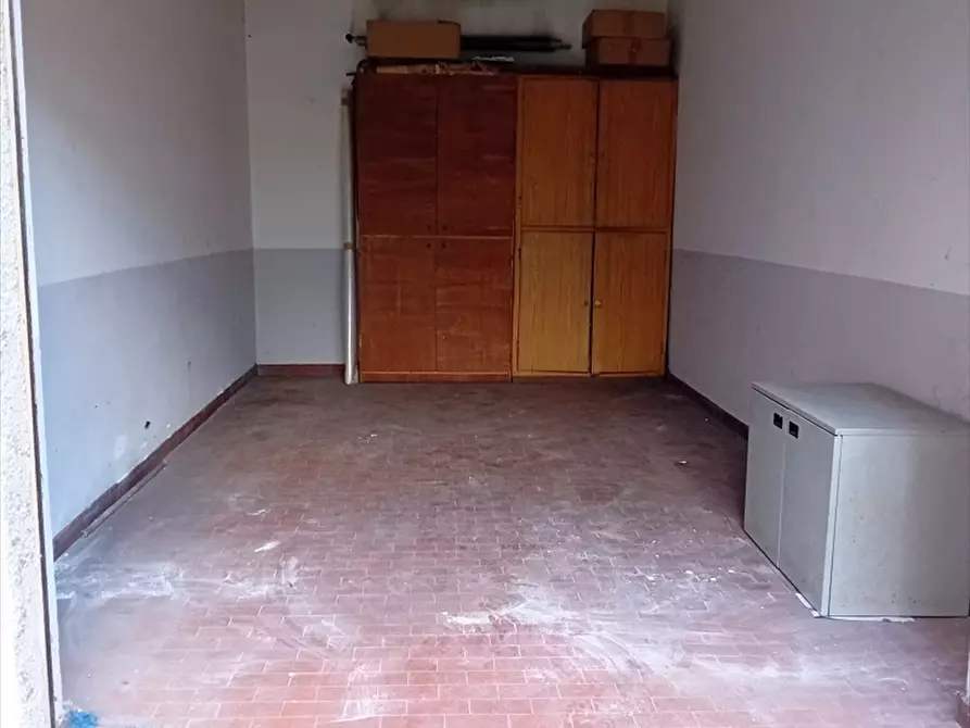 Immagine 21 di Box auto in vendita  a Milano