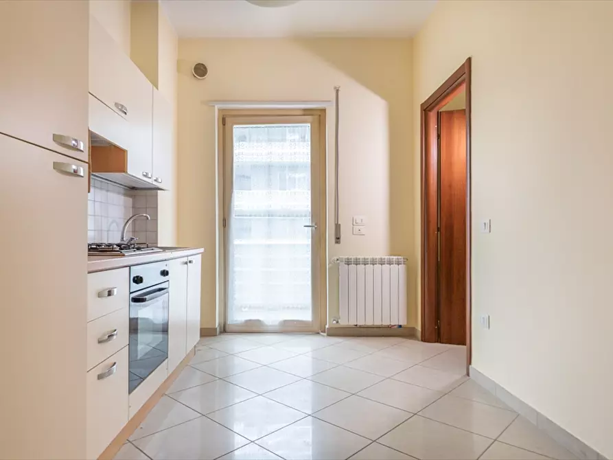 Immagine 11 di Appartamento in vendita  in VIA SULMONA 42 a Chieti