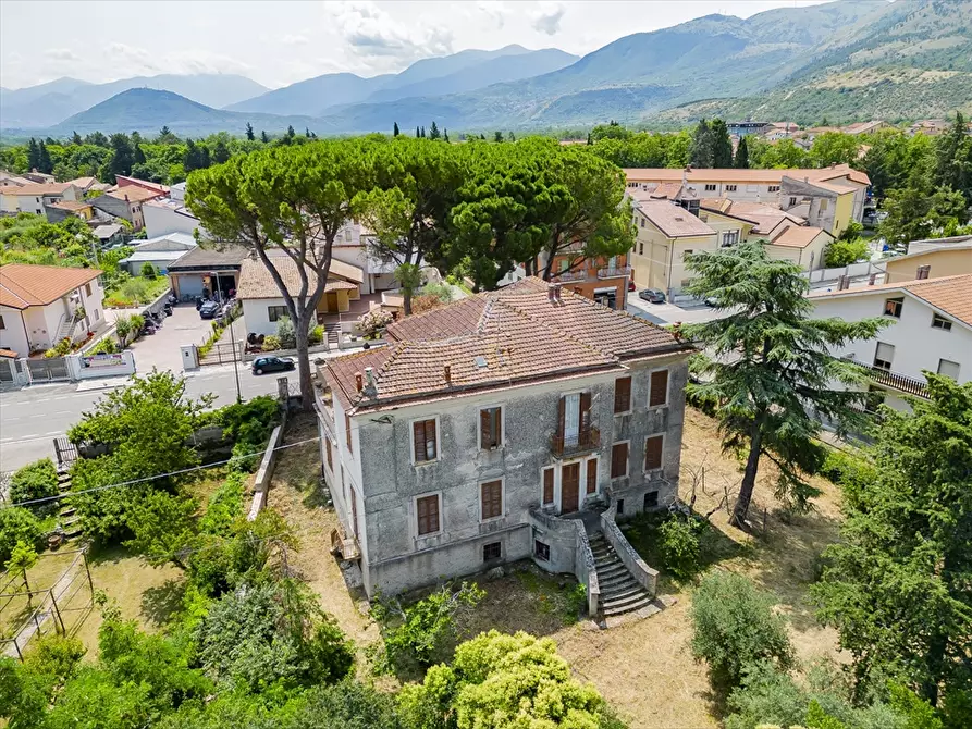 Immagine 3 di Villa in vendita  in Via Corfinio a Raiano