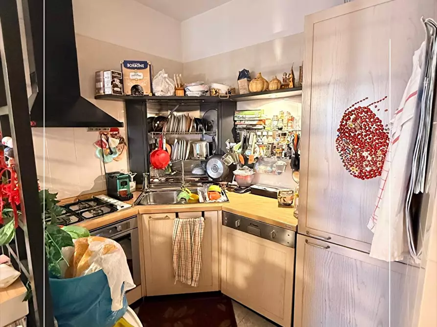 Immagine 17 di Appartamento in vendita  in via scoglio del tonno 51 a Taranto