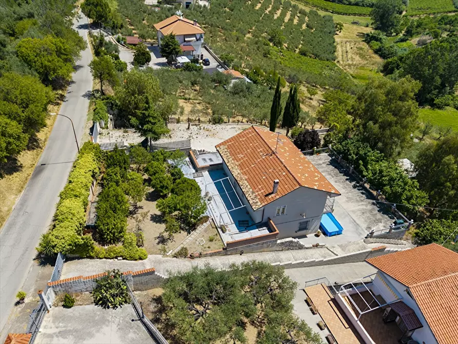Immagine 5 di Appartamento in vendita  in Via Vaschiola a Torrevecchia Teatina