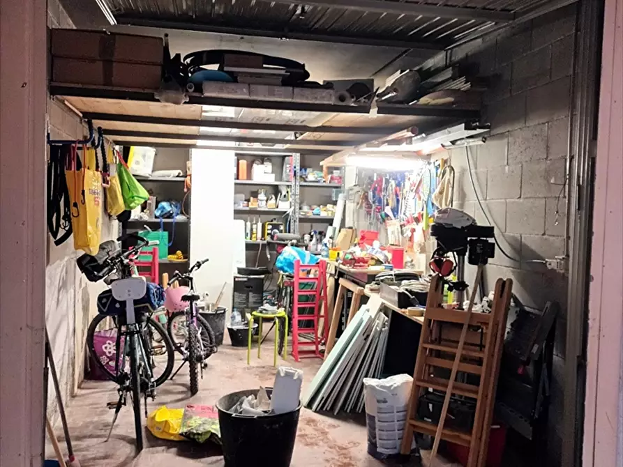 Immagine 8 di Box auto in affitto  a Milano