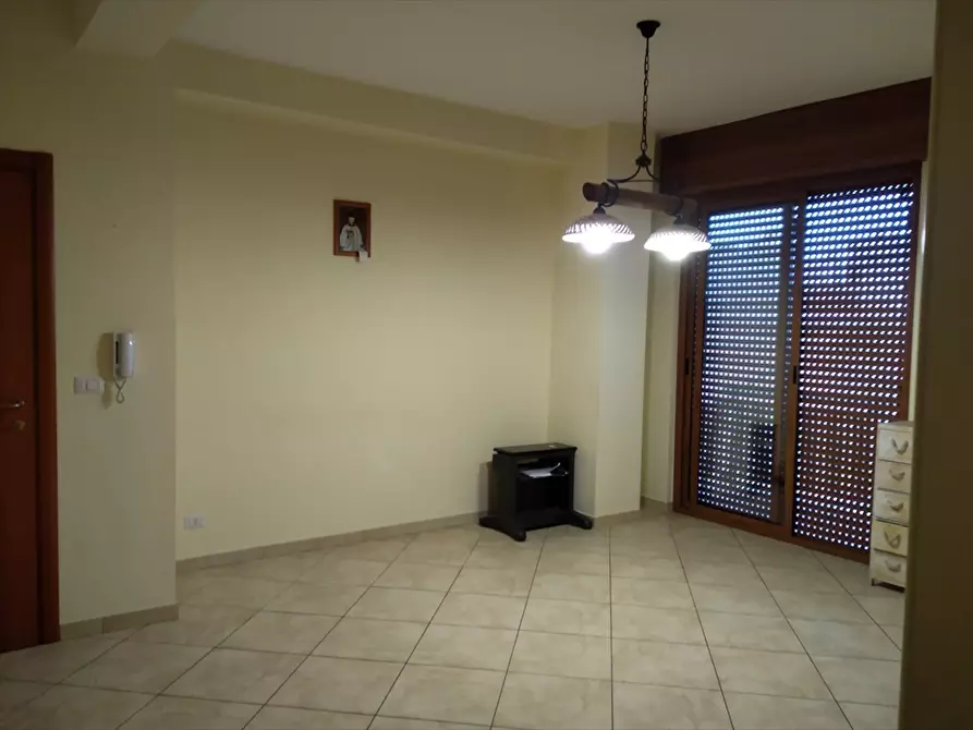 Immagine 5 di Appartamento in vendita  in Via Tredici italiani a Cerignola