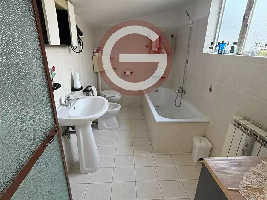 Immagine 16 di Appartamento in vendita  a Cinquefrondi