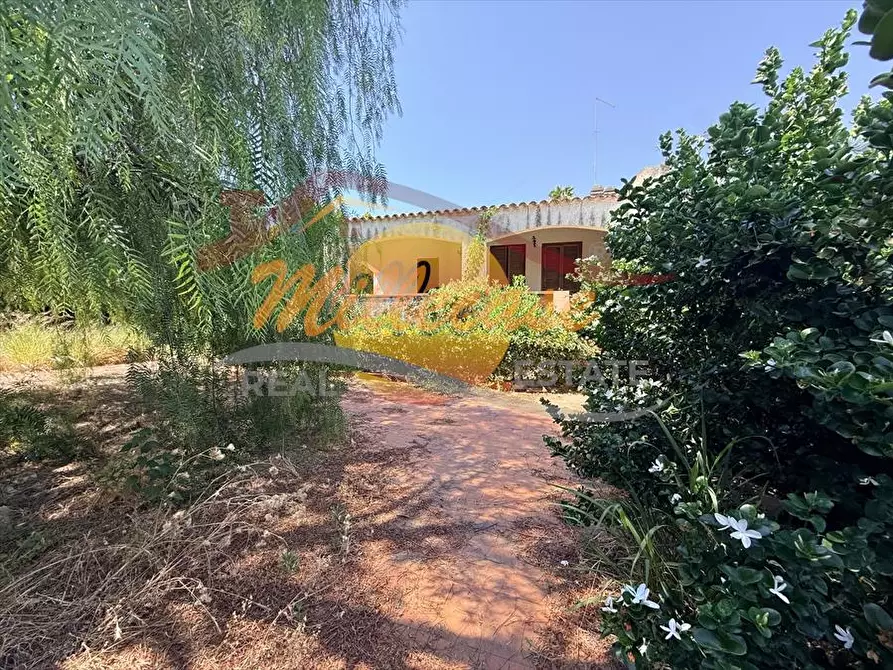 Immagine 1 di Villa in vendita  in via tersicore a Siracusa