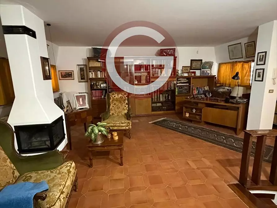 Immagine 17 di Casa indipendente in vendita  a Cinquefrondi