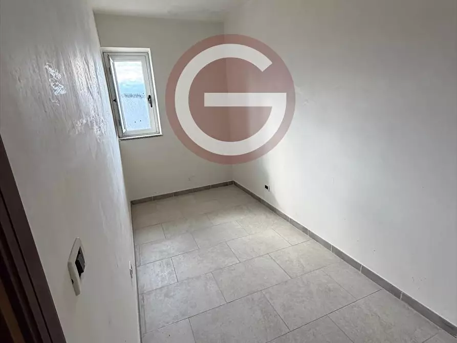 Immagine 9 di Appartamento in affitto  a Taurianova