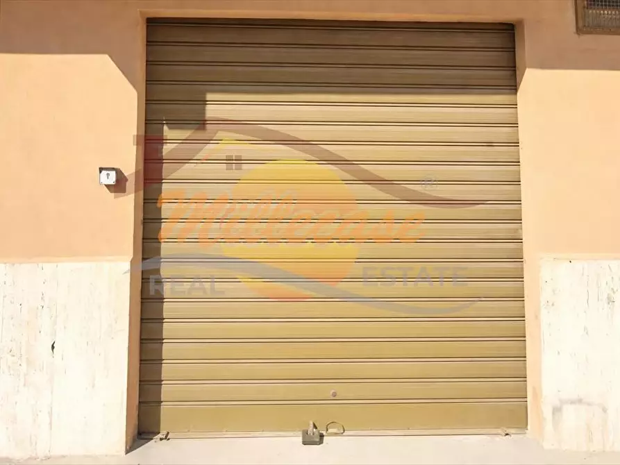 Immagine 8 di Appartamento in vendita  in via montorsoli a Siracusa