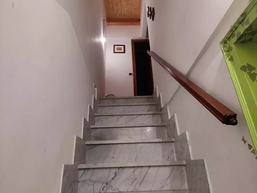 Immagine 11 di Casa indipendente in vendita  a Cittanova