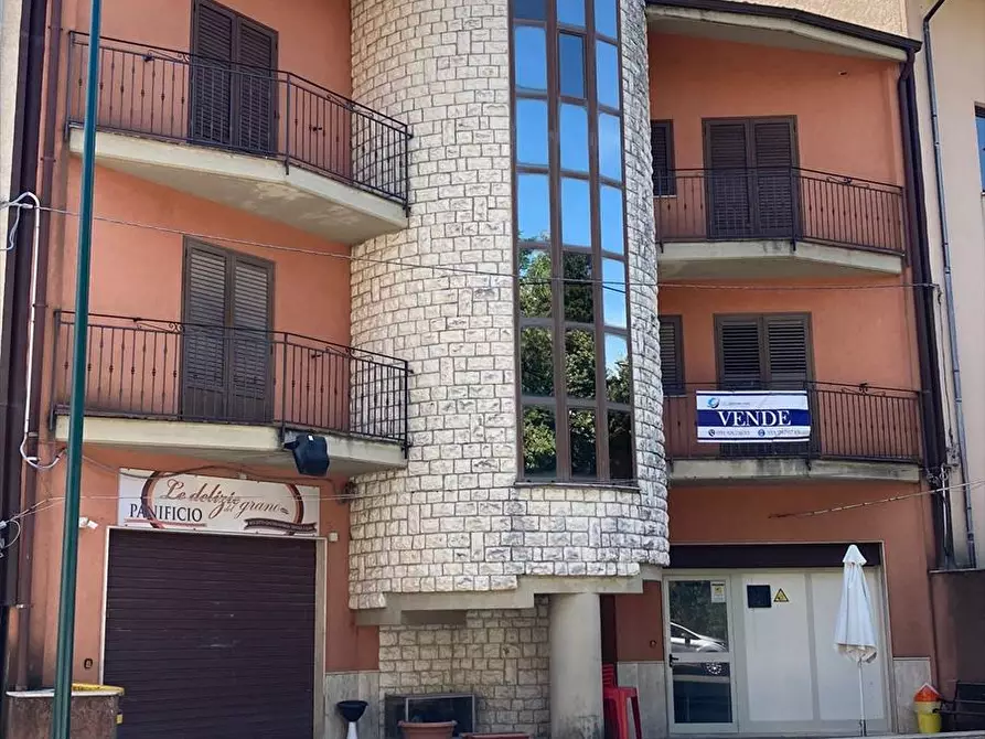 Immagine 1 di Appartamento in vendita  in Via Sandro Pertini 3  a Prizzi
