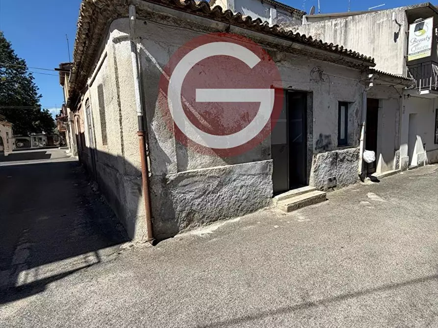 Immagine 2 di Casa indipendente in vendita  a Taurianova