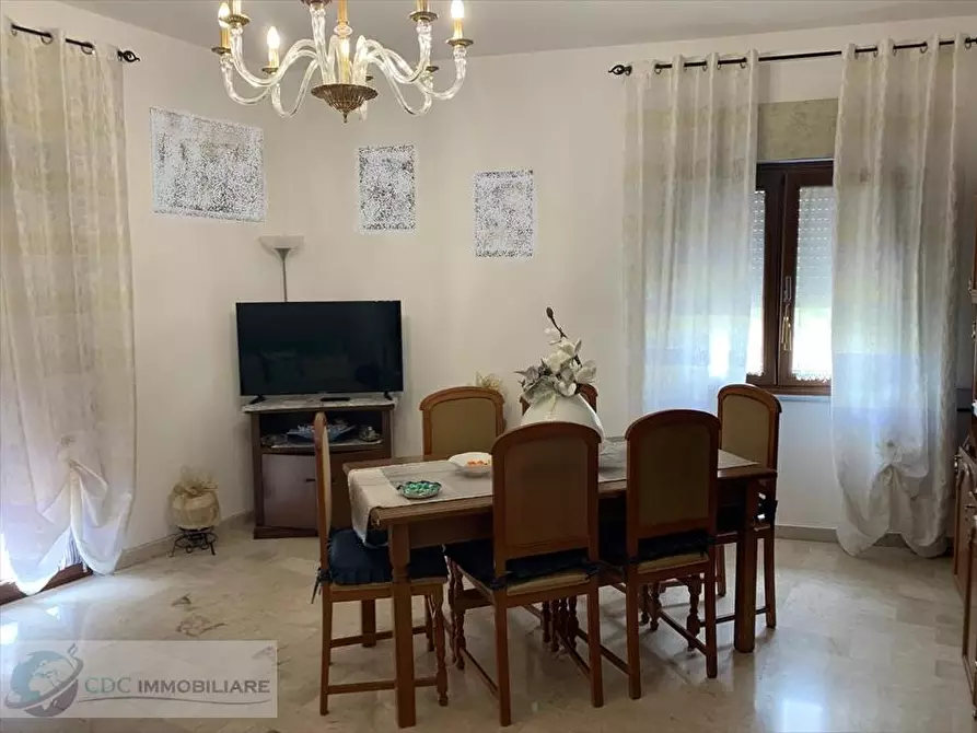 Immagine 1 di Appartamento in vendita  in Via Luigi Einaudi 19 a Lercara Friddi