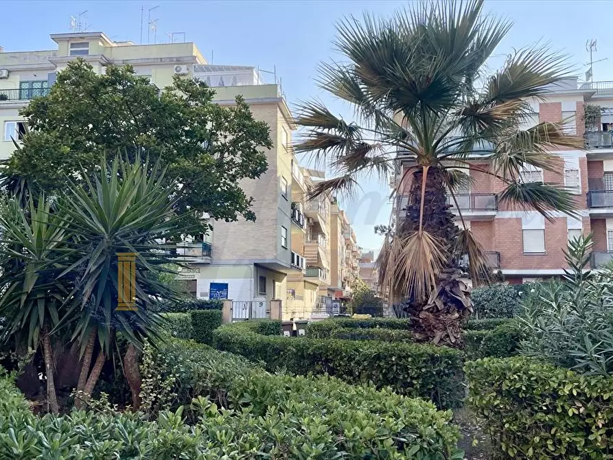 Immagine 3 di Appartamento in vendita  in Via Zara 2 a Pomezia