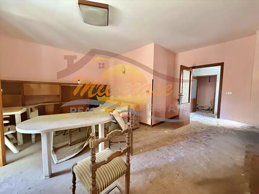 Immagine 29 di Villa in vendita  in via mar di bering a Siracusa