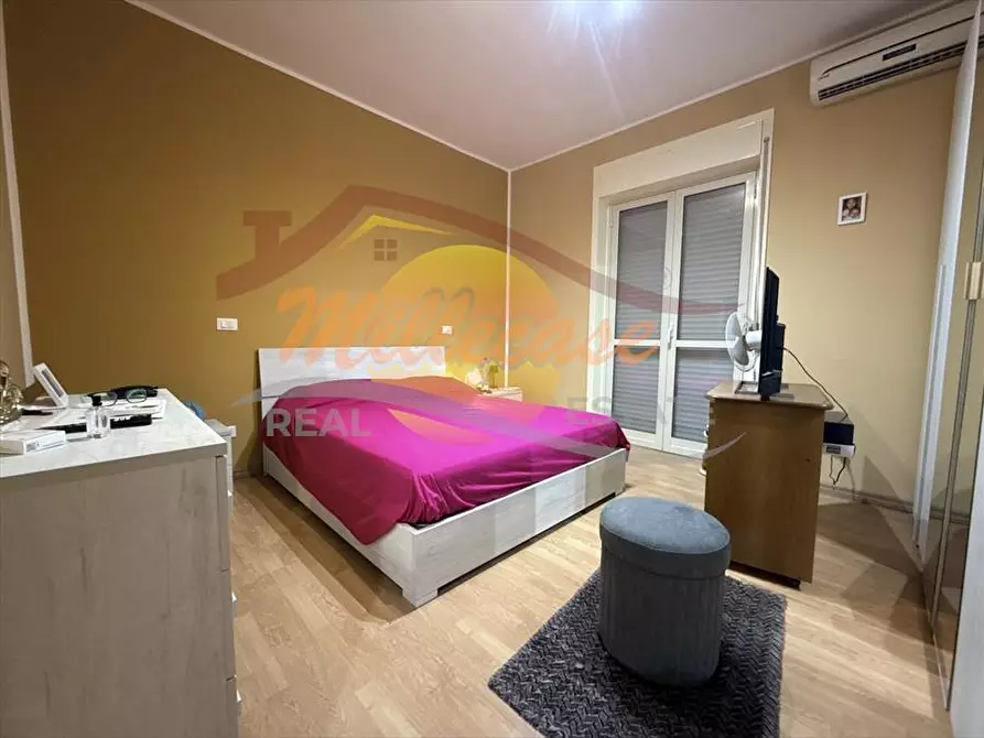 Immagine 13 di Appartamento in vendita  in via Vanvitelli a Siracusa