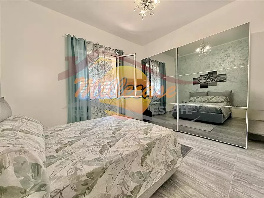 Immagine 10 di Villetta a schiera in vendita  in VIA LENTINI a Siracusa