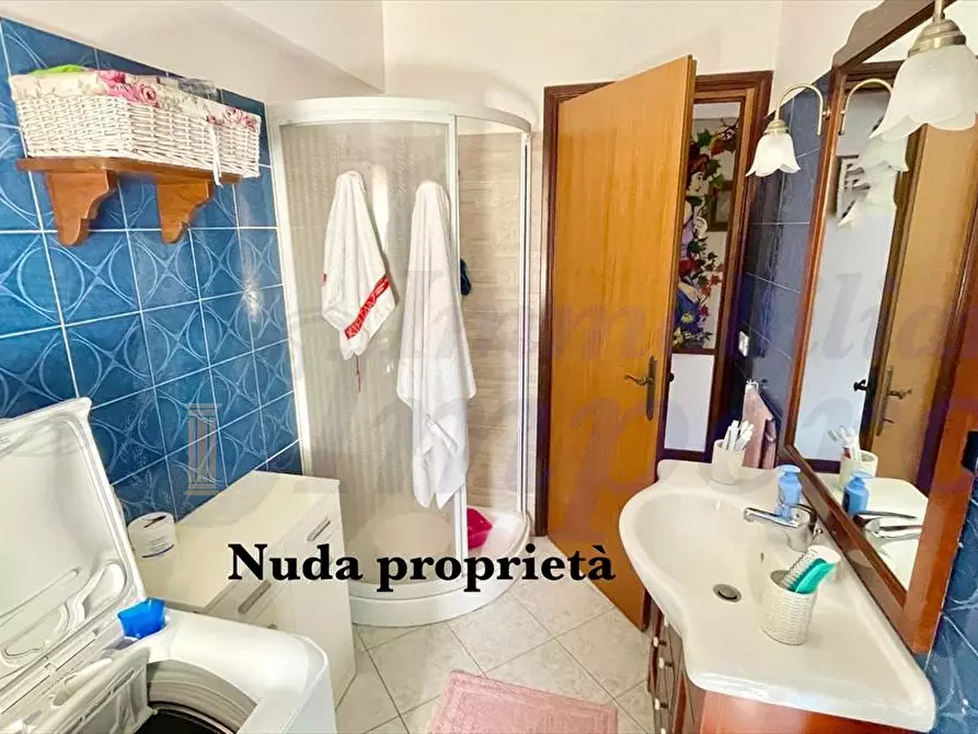 Immagine 17 di Appartamento in vendita  in Via Gran Bretagna 66/A a Pomezia
