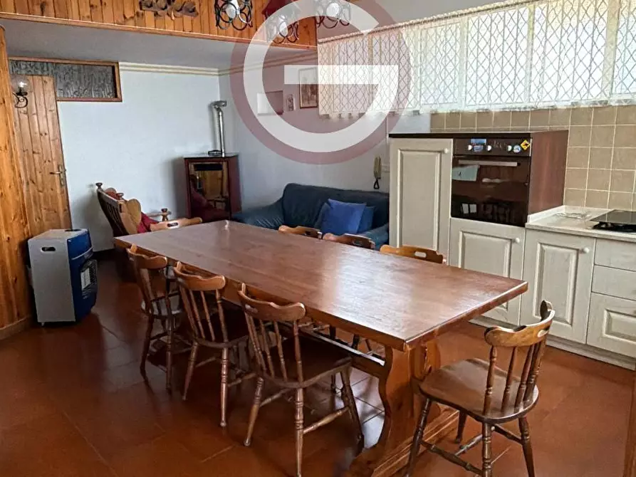 Immagine 2 di Villa in vendita  a Cinquefrondi