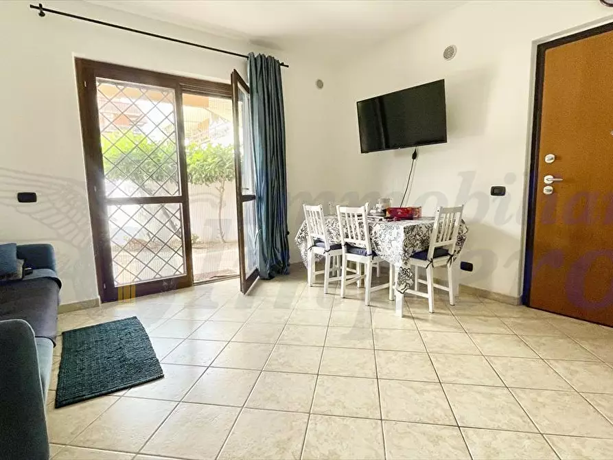 Immagine 6 di Appartamento in vendita  in Via Carlo Alberto dalla Chiesa 74 a Pomezia
