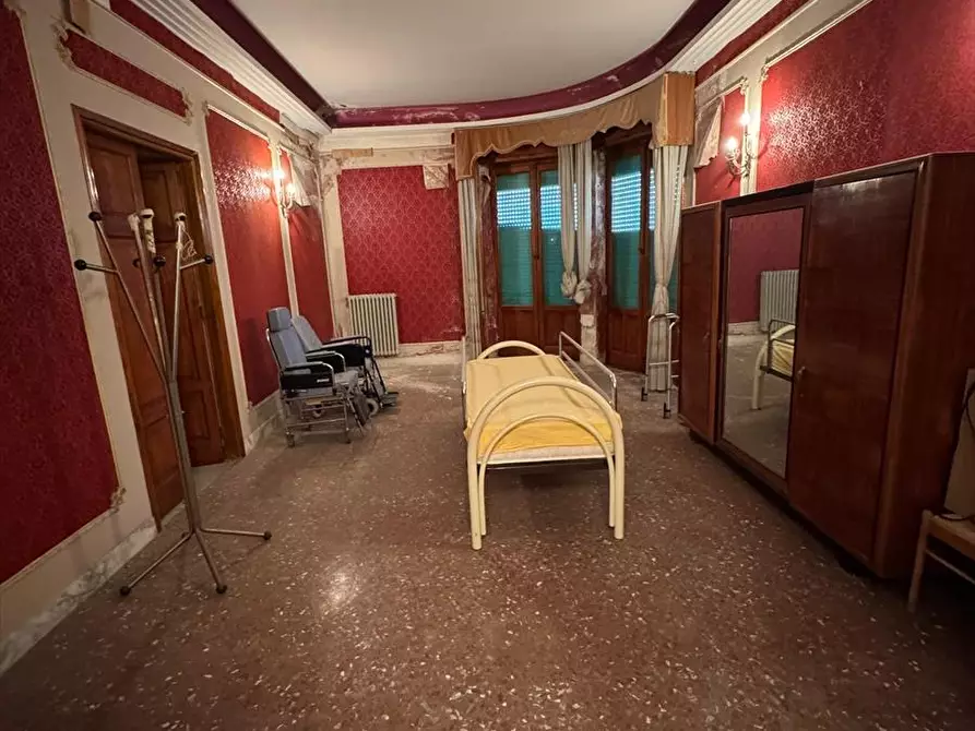 Immagine 17 di Villa in vendita  a Polistena