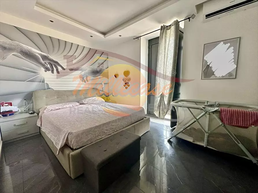 Immagine 12 di Appartamento in vendita  in piazza santa lucia a Siracusa