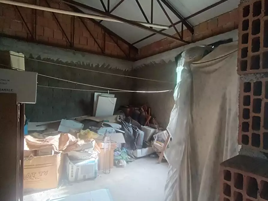 Immagine 11 di Casa indipendente in vendita  a Taurianova