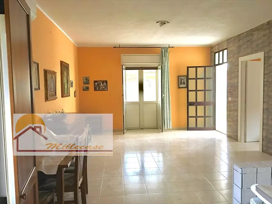 Immagine 4 di Villa in vendita  a Siracusa