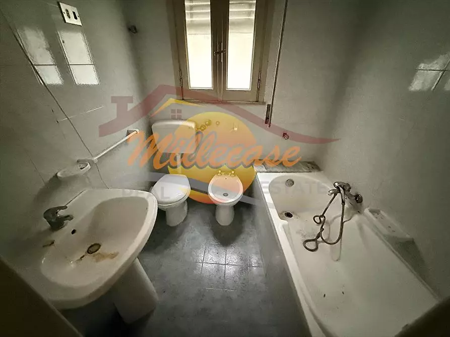 Immagine 15 di Appartamento in vendita  in via isonzo 159 a Siracusa