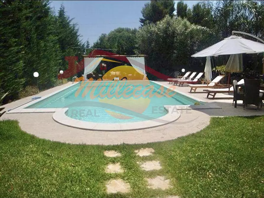 Immagine 6 di Villa in vendita  in TRAVERSA SINERCHIA a Siracusa