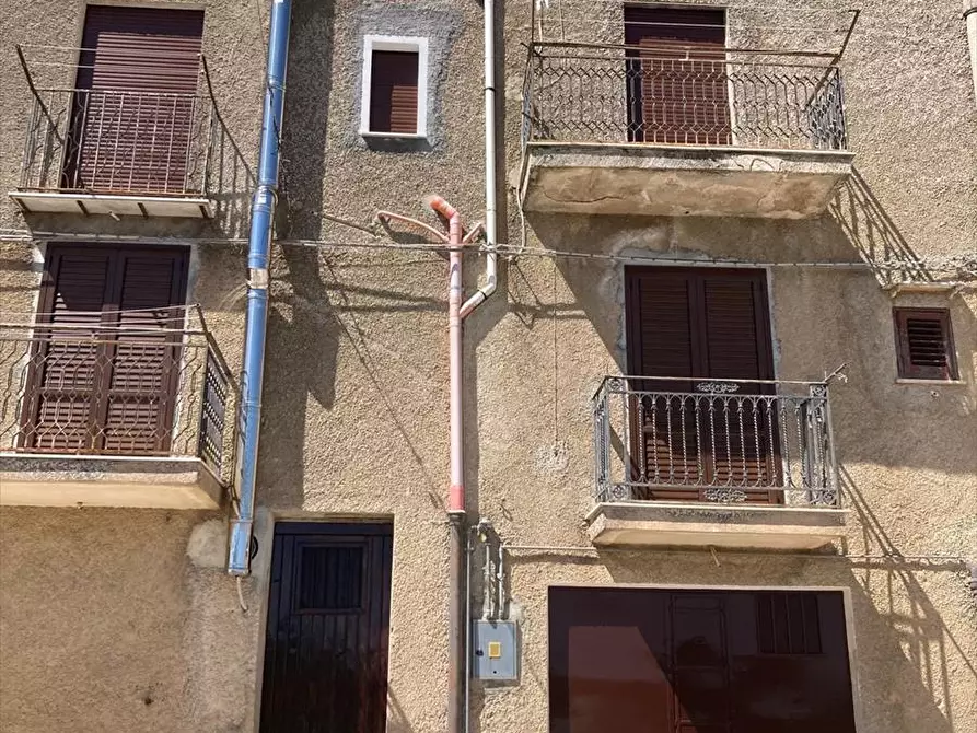 Immagine 1 di Casa indipendente in vendita  in via Catania 7 a Prizzi