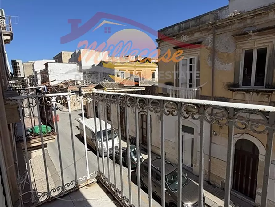 Immagine 4 di Appartamento in vendita  in via pasubio a Siracusa