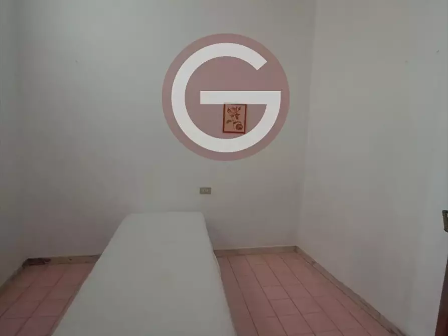Immagine 12 di Appartamento in vendita  a Rosarno