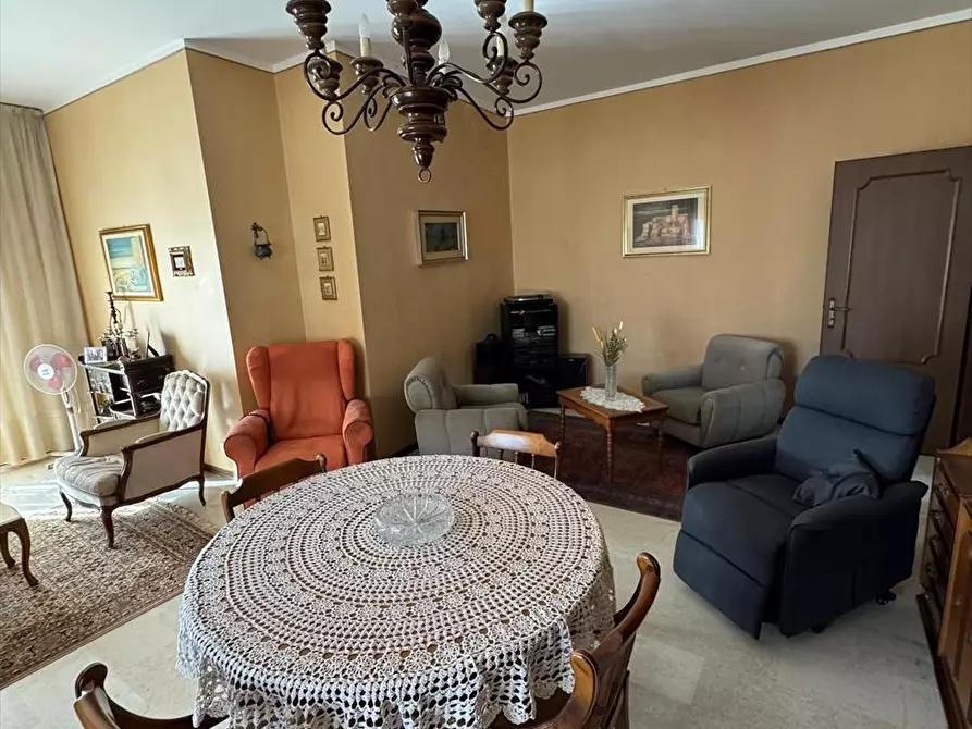 Immagine 8 di Appartamento in vendita  a Polistena