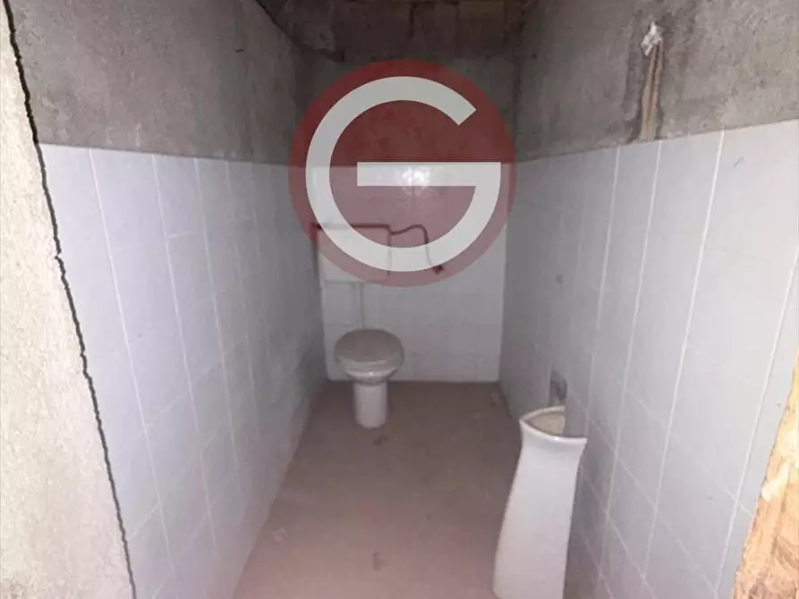 Immagine 8 di Deposito in vendita  a Taurianova