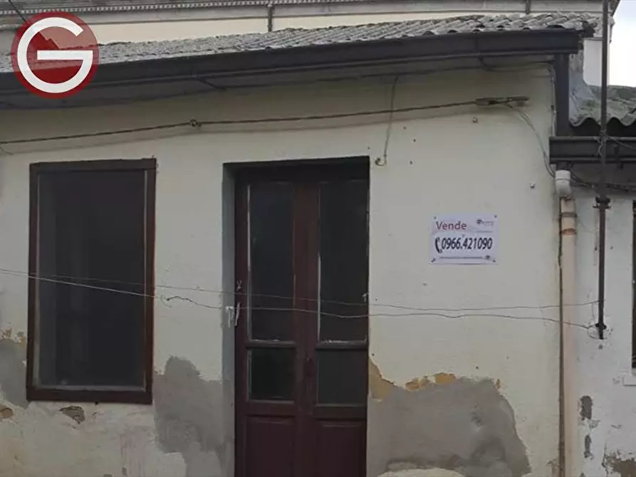 Immagine 1 di Casa indipendente in vendita  a Taurianova
