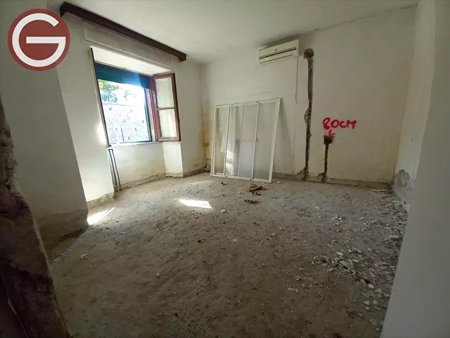 Immagine 15 di Appartamento in vendita  a Cinquefrondi