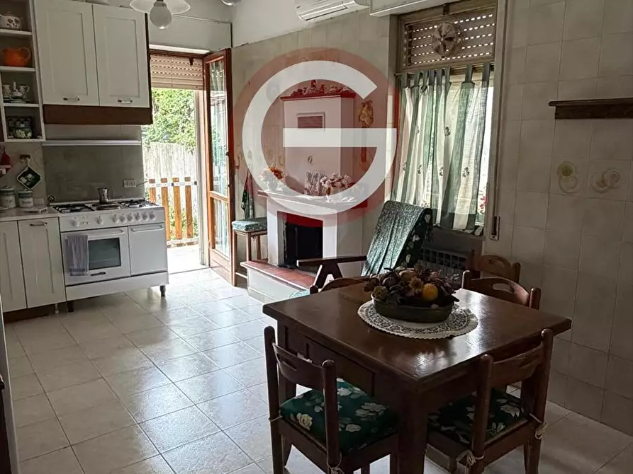 Immagine 4 di Casa indipendente in vendita  a Cinquefrondi
