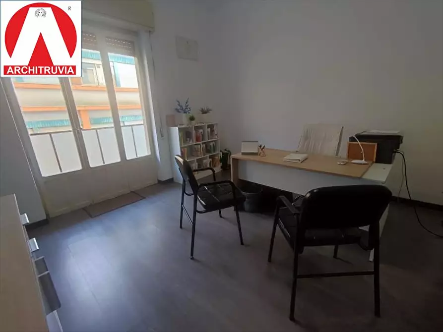 Immagine 3 di Ufficio in affitto  in viale della regione 54 a Caltanissetta