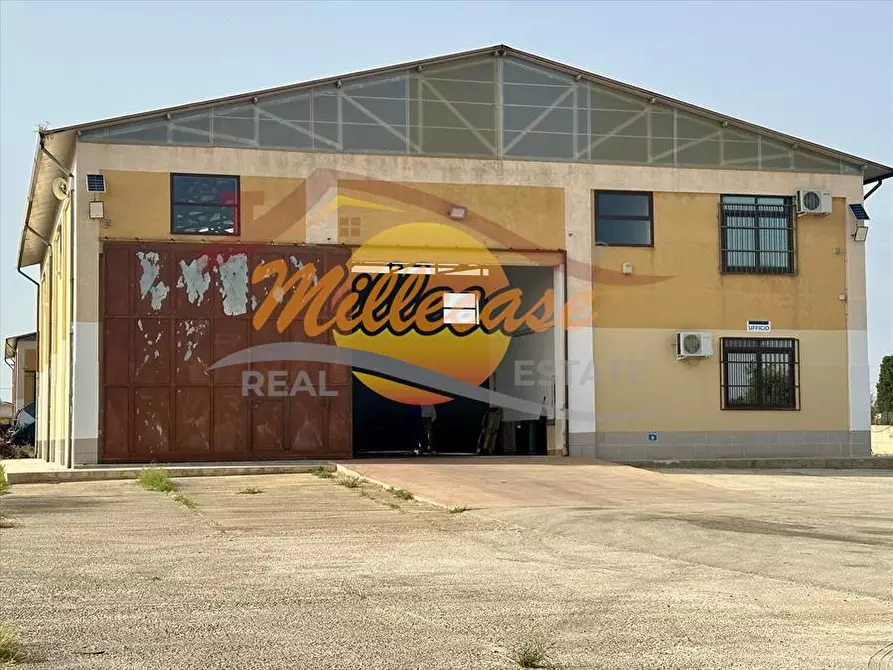 Immagine 1 di Capannone industriale in vendita  in via Elorina a Siracusa