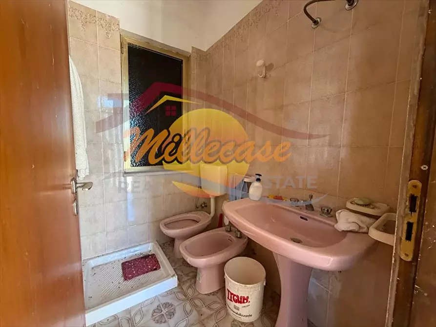 Immagine 21 di Villa in vendita  in contrada monasteri a Floridia