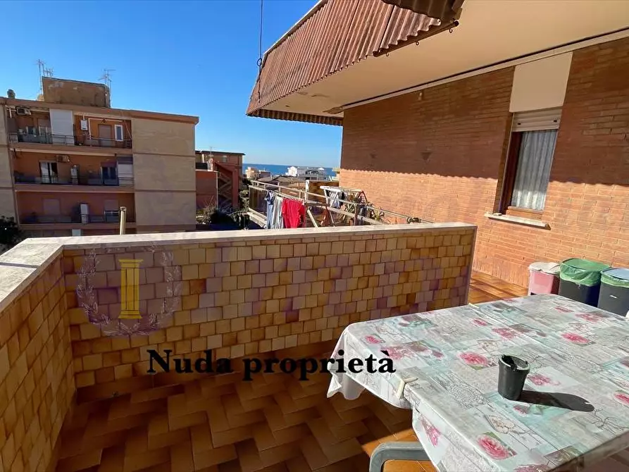 Immagine 21 di Appartamento in vendita  in Via Gran Bretagna 66/A a Pomezia